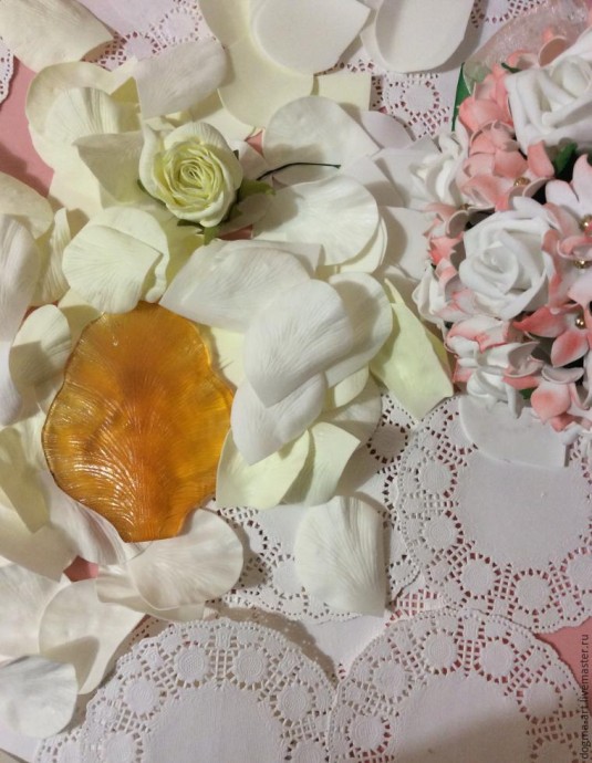 Создаем закрытые розы из фоамирана для свадебного букета: часть 1