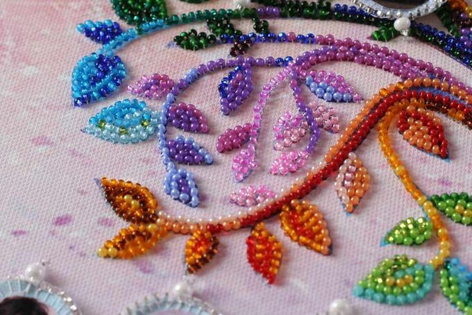 ​Вышивка бисером по канве