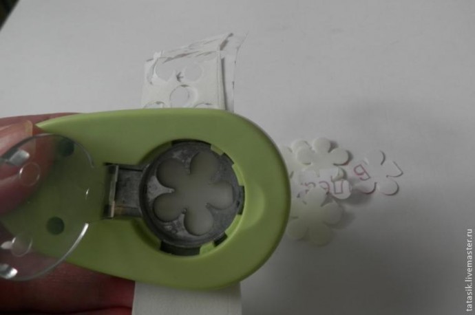 Создаем миниатюрные цветы из фоамирана: часть 1 Создаем миниатюрные цветы из фоамирана: часть 1