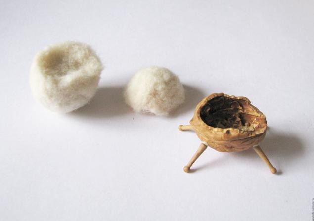 ​Игольница из грецкого ореха