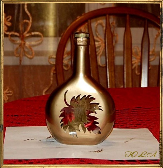 Декорируем стеклянную бутылку "Листопад"