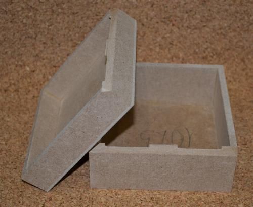 Шкатулка в технике декупаж с применением фольги: часть 1