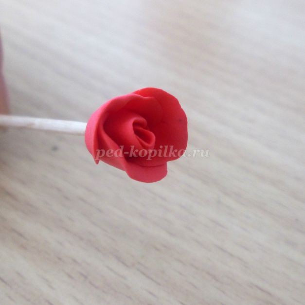 Ёлочная игрушка "Сердечко с розами из опилок": часть 2