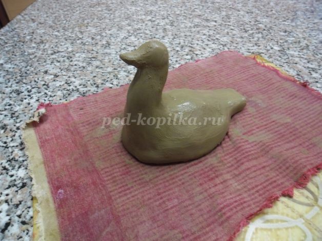 ​Шкатулочка из глины в виде утёнка: часть 2