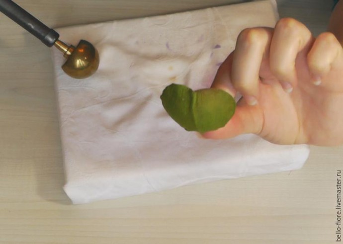 Создаем мак "Strawberry Dessert" из шелка: часть 2