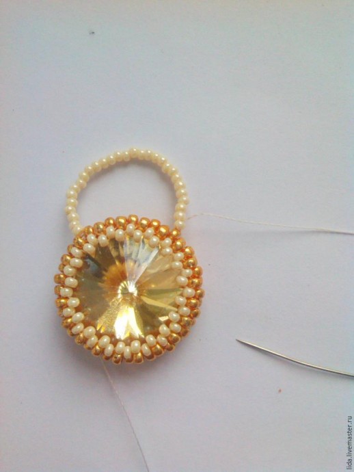 Создаем воздушные серьги "Golden Сrown": часть 1