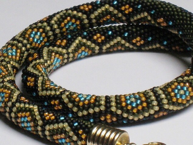 Плетем жгут "Черепаховая осень"