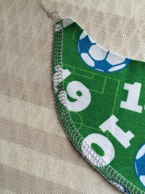 ​Обработка горловины трикотажных изделиях