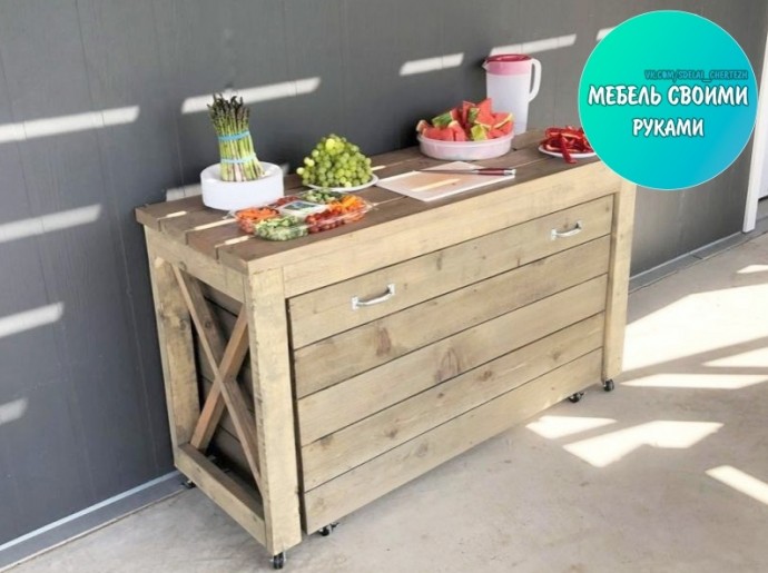 Отличный садовый столик Отличный садовый столик