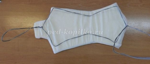 Изготовление театральных ростовых кукол-бабочек для украшения интерьера: часть 3