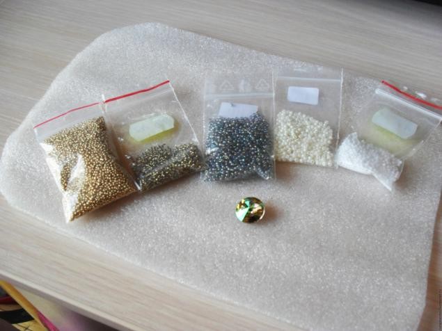 ​Мастер-класс по созданию вышитой бисером броши "Нео-цветок": часть 1