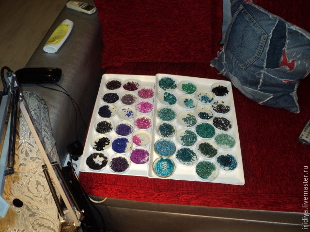 ​Вышивка платья бисером: мастер-класс, часть 2