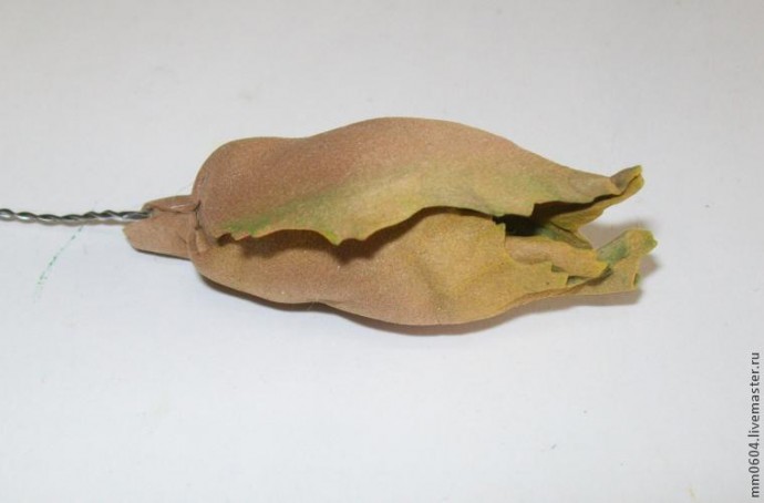 Создаем цветок из листьев: часть 2