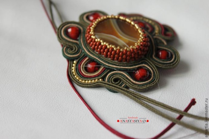 Создание шикарного сутажного браслета с агатом: часть 2