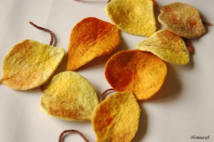 ​Мастер-класс по осенним листьям в технике валяния: часть 3