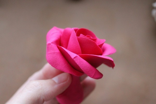 ​Мастерим сердце из роз: часть 3