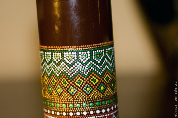 Точечная роспись бутылки в африканском стиле: часть 3