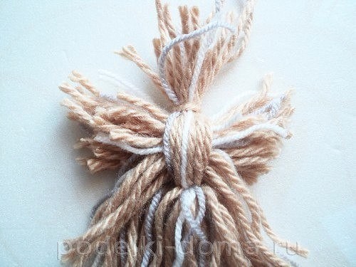 ​Аппликация "Йоркширский терьер" из пряжи