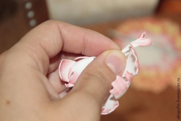 ​Пион из фоамирана своими руками: часть 2