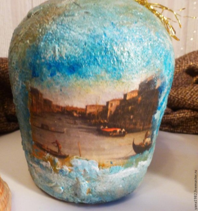 Делаем праздничную бутылочку с двусторонним декупажем: часть 1