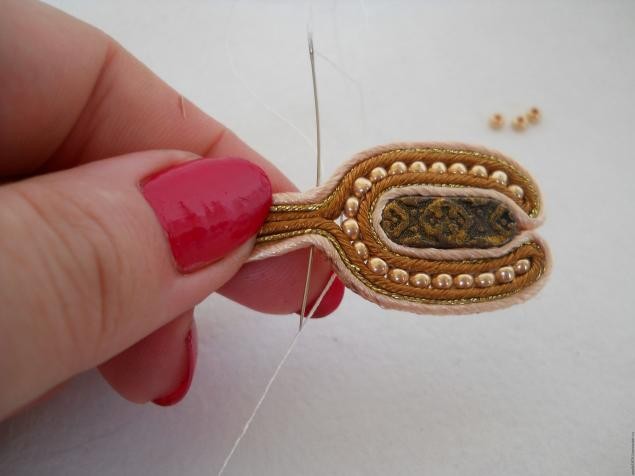 Сутажные серьги "Ромашки по-восточному": мастер-класс, часть 3