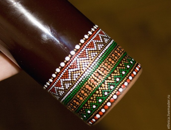 Точечная роспись бутылки в африканском стиле: часть 2