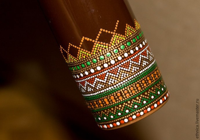 Точечная роспись бутылки в африканском стиле: часть 2