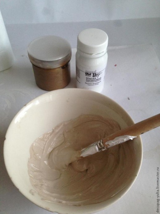 Декупаж с применением 2-шагового кракелюра: часть 1