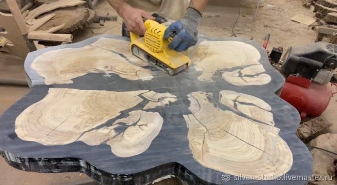 Создаём стол "Butterfly" в стиле бионики