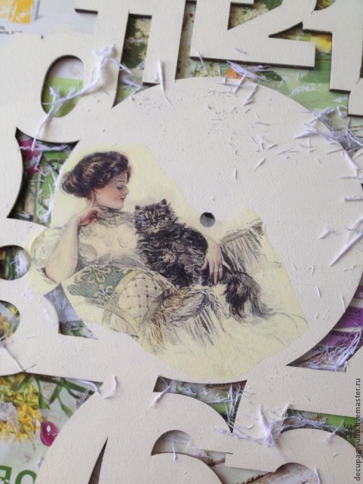 ​Настенные часики в стиле шебби шик: часть 2