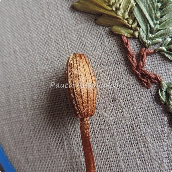 ​Вышиваем желуди лентами