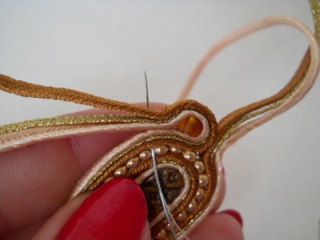 Сутажные серьги "Ромашки по-восточному": мастер-класс, часть 3