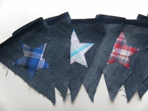 Что сделать из старых джинсов: флажки для декора