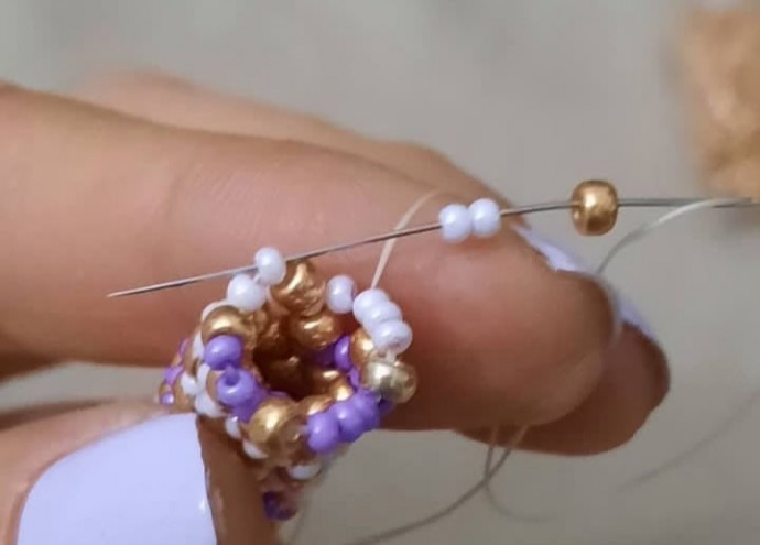 Учимся плести жгут из бисера