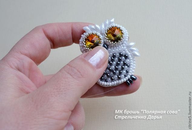 ​Вышиваем полярную сову в виде броши: часть 3