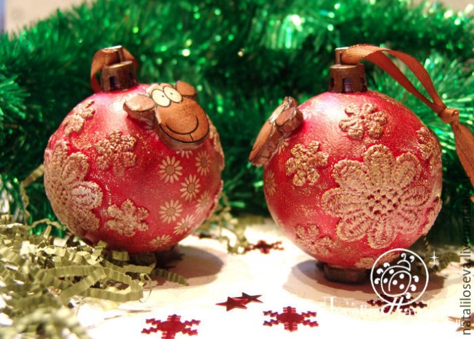 Декорируем елочную игрушку "Барашка-Ромашка" в технике объемного декупажа: часть 2