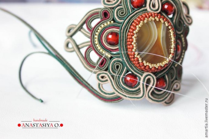 Создание шикарного сутажного браслета с агатом: часть 4