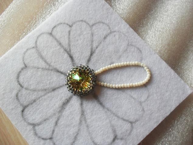 Мастер-класс по созданию вышитой бисером броши "Нео-цветок": часть 3