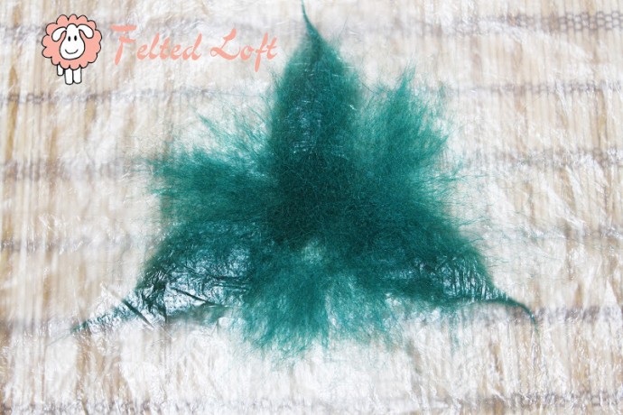 Мокрое валяние: цельноваляный пион, часть 1