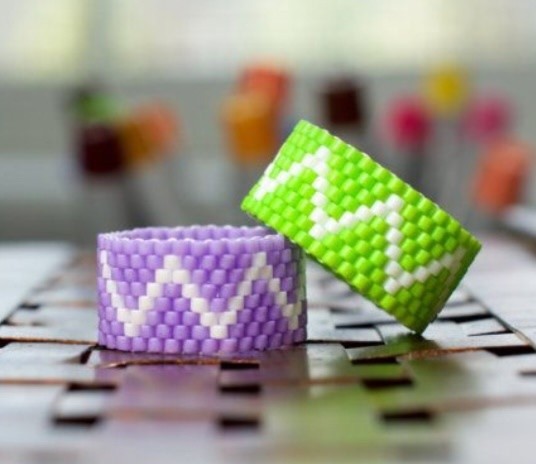 Техника плетения: мозаика, пейот