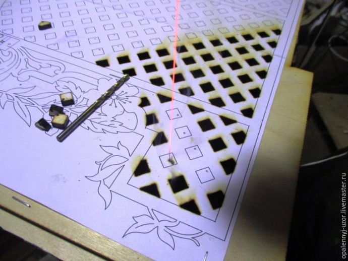 Изготавливаем ажурную настенную полочку: часть 1