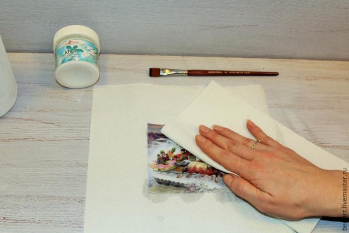 Мастер-класс по декорированию бутылки шампанского в технике декупаж: часть 1