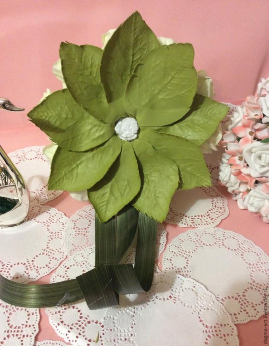 Создаем закрытые розы из фоамирана для свадебного букета: часть 3