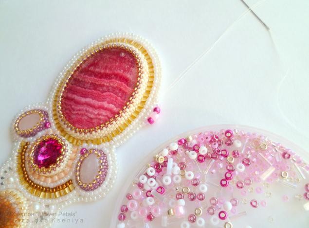 Кулон "Flower Petals"