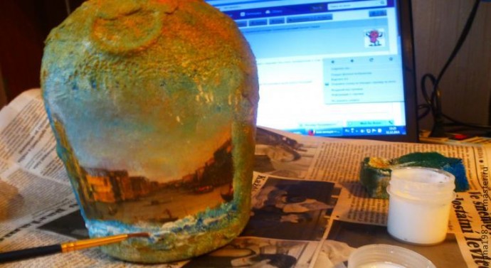 ​Делаем праздничную бутылочку с двусторонним декупажем: часть 3