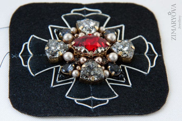 ​Создаем брошь-орден "Primavera": часть 3