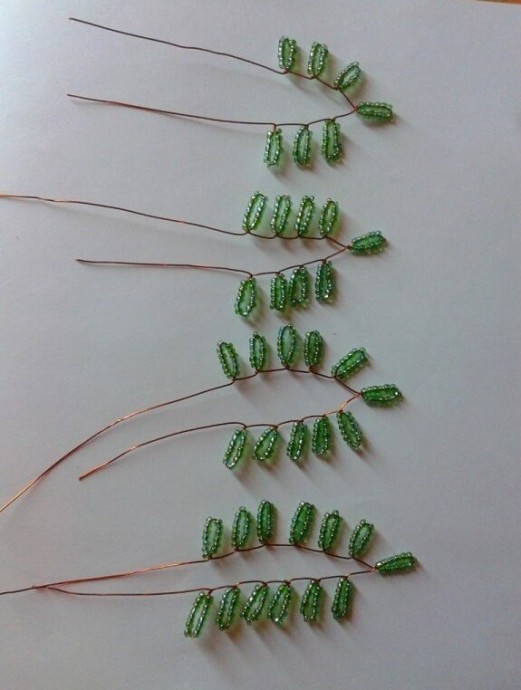 Рябина из бисера