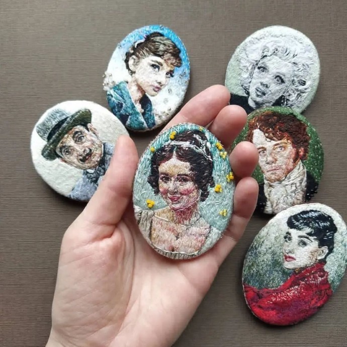 Вышитые брошки: идеи для вдохновенного творчества