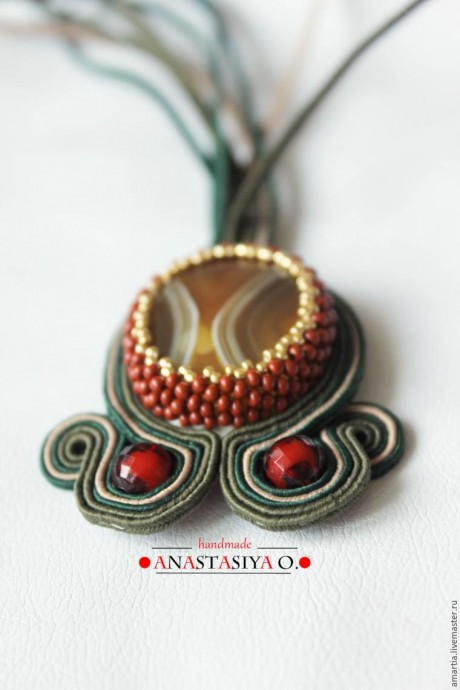 Создание шикарного сутажного браслета с агатом: часть 1