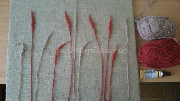 ​Панно из ткани и пряжи: часть 2